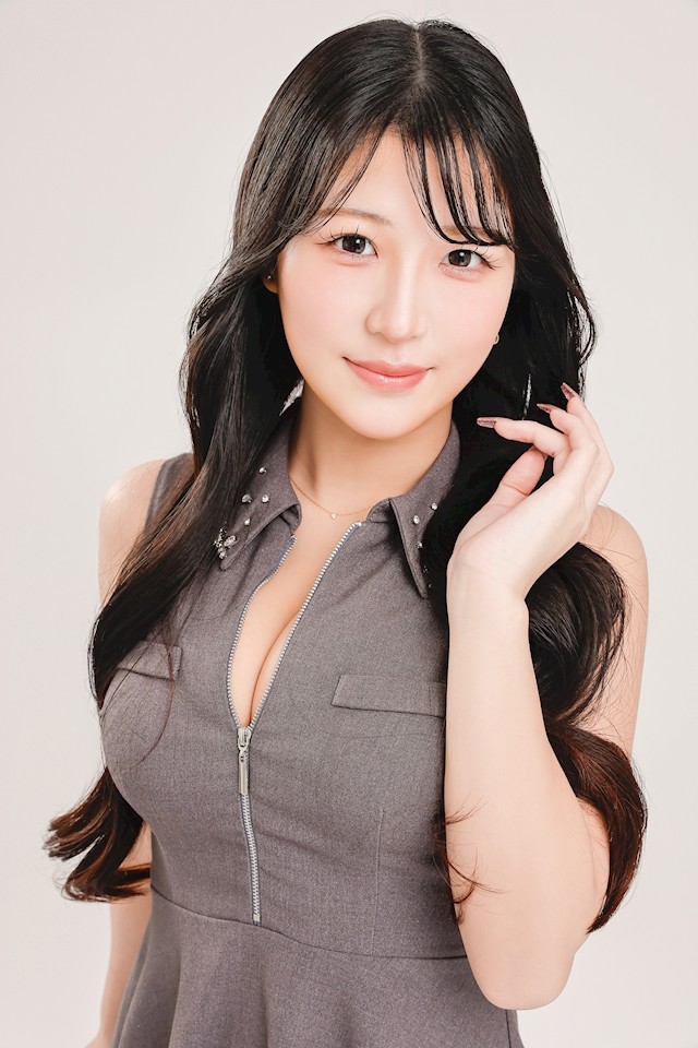 黒咲 あいプロフィール写真3